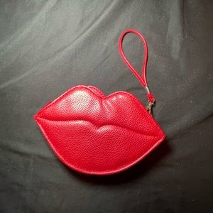 Lip Wristlet/ Purse/ cross body